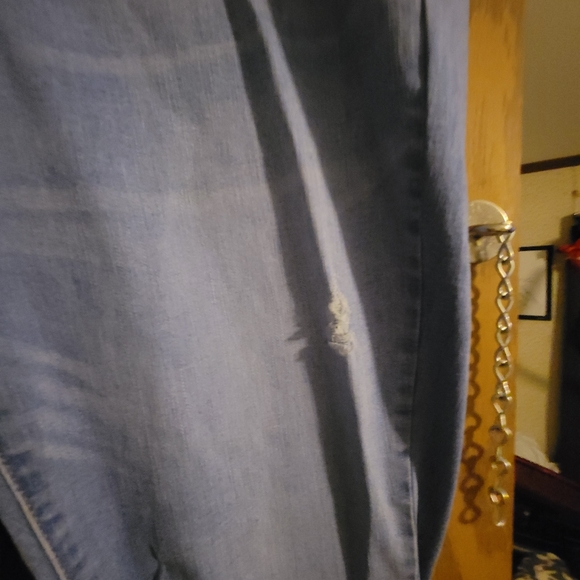 Old Navy Rockstar Super Skinny High Rise Jeans: Light Distressed Wash:NWT: SZ 16 - Picture 3 of 6